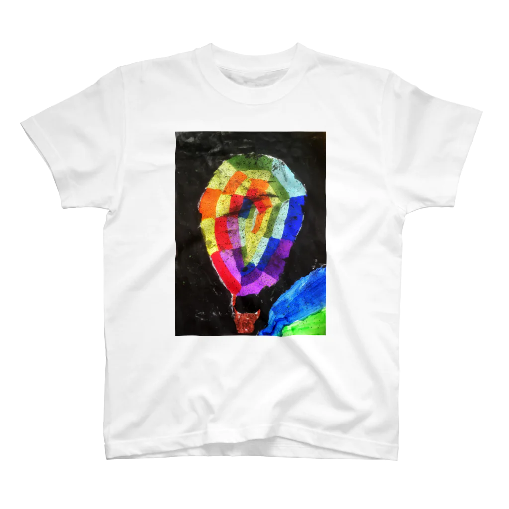 セントミサキの虹の気球 Regular Fit T-Shirt