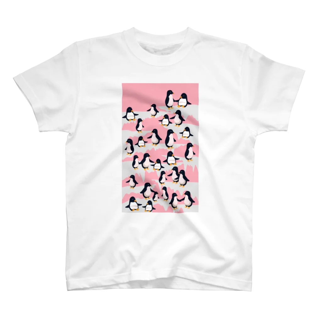 猫鳴きのペンギンピンク Regular Fit T-Shirt