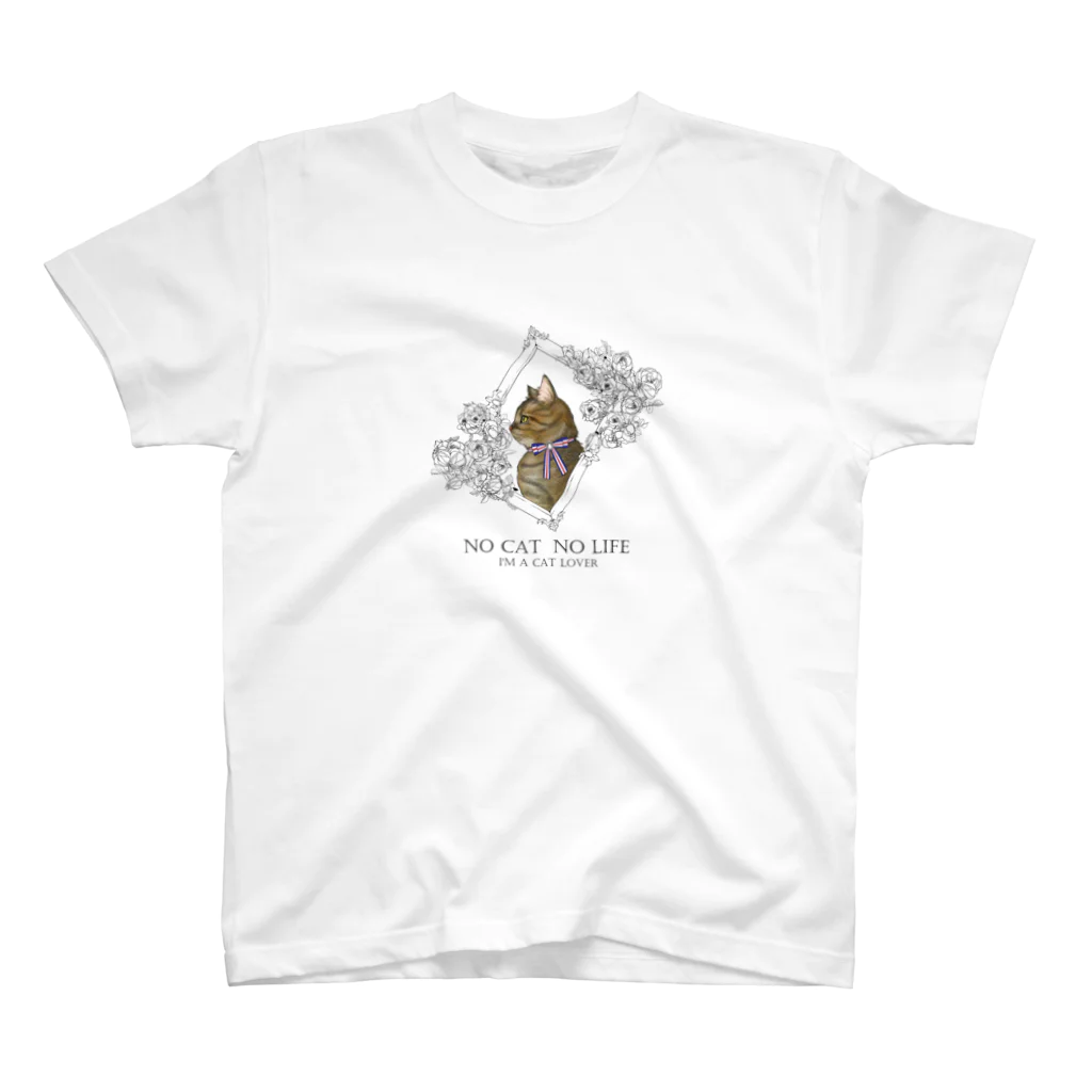 CLOSHの額縁の中の猫【薔薇】 スタンダードTシャツ