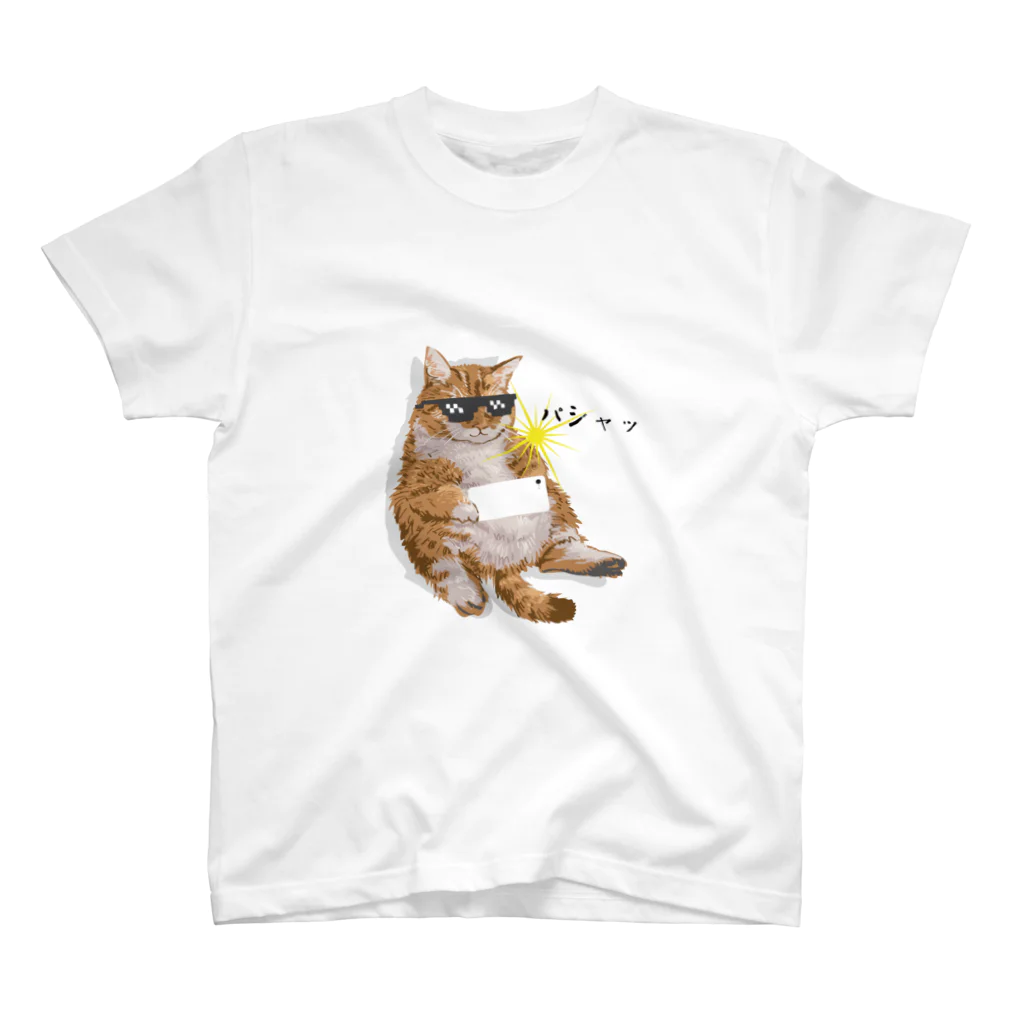 Creatures！SHOPの撮影する猫 スタンダードTシャツ