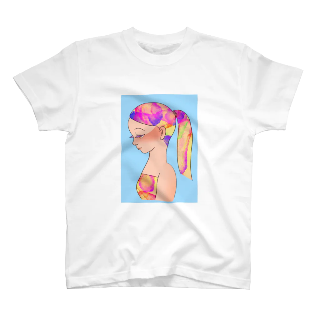 マコのgirl Regular Fit T-Shirt