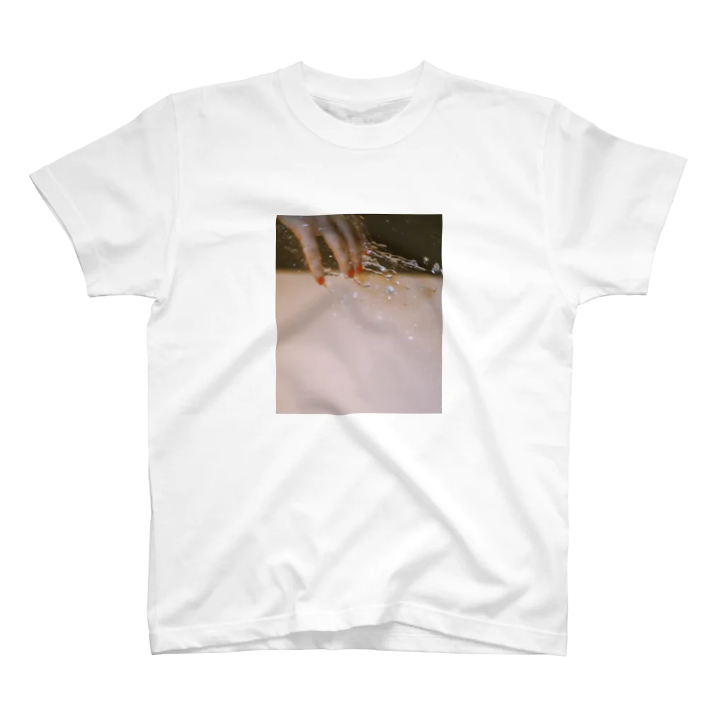 haruka_fの風呂場 Regular Fit T-Shirt