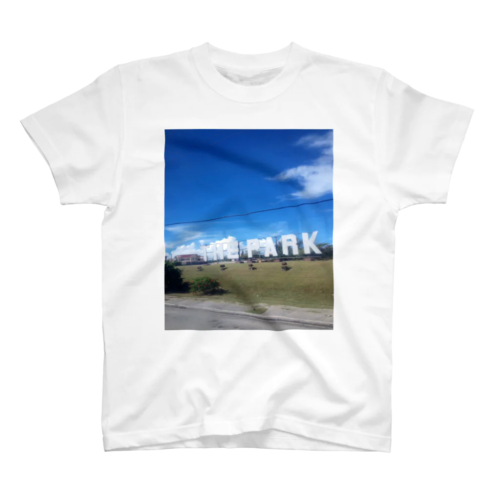 HAGO-LUのTHE PARK Regular Fit T-Shirt