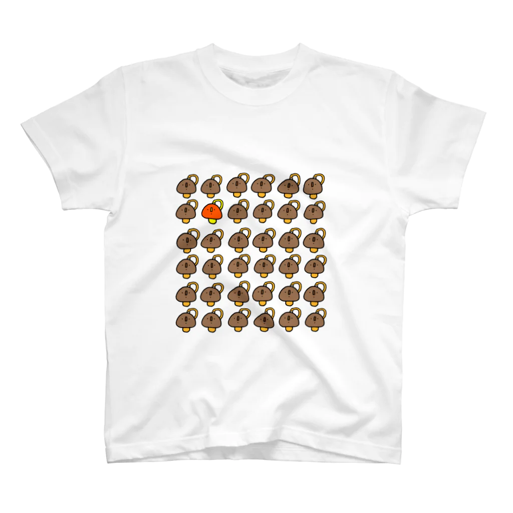 はっちの大量はにしめじ Regular Fit T-Shirt