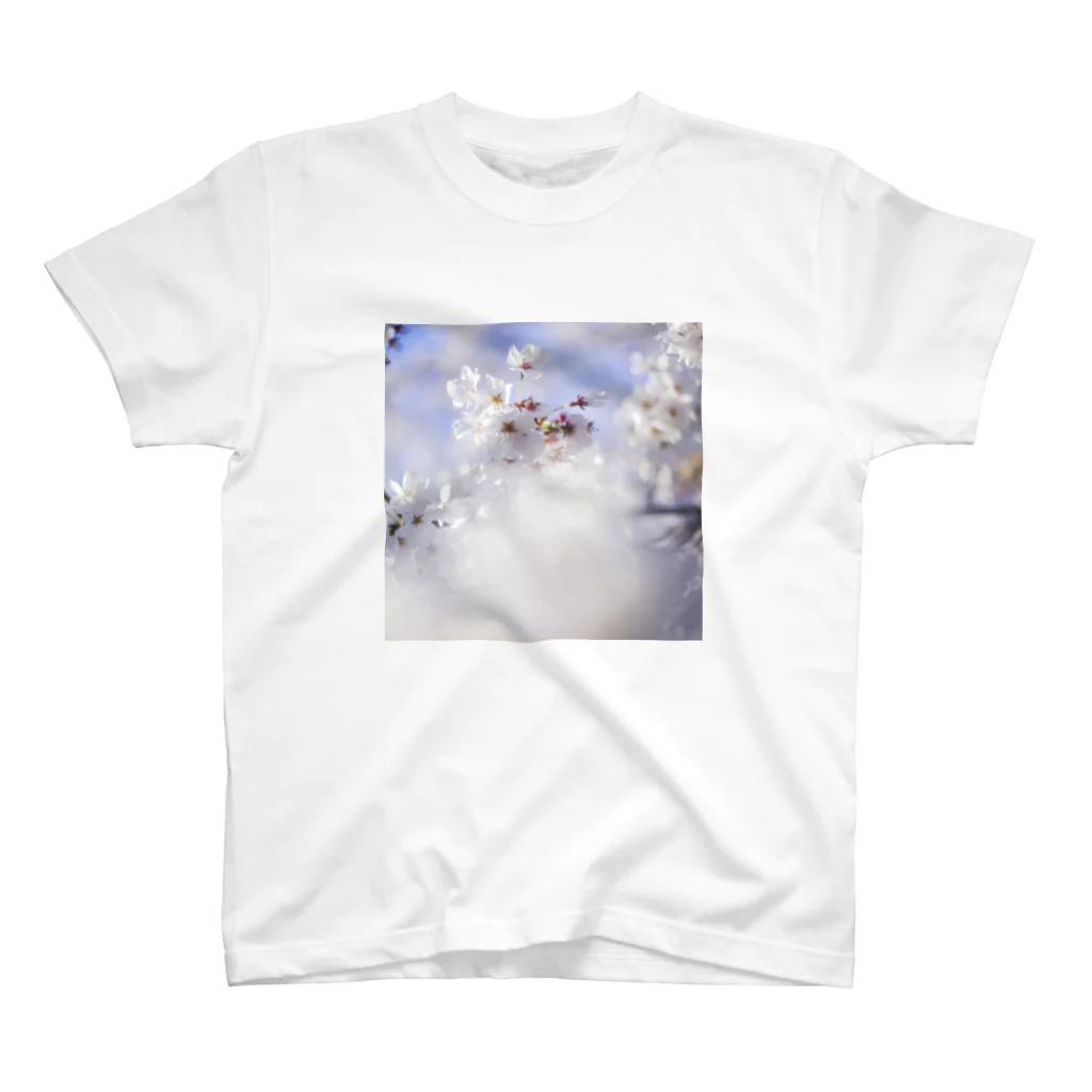 クツナ ノリコの桜_1 Regular Fit T-Shirt