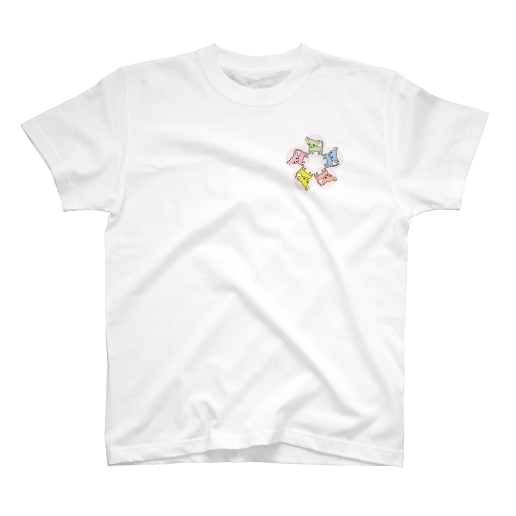 akane_art（茜音工房）のゆるチワワ（フラワーサークル） Regular Fit T-Shirt