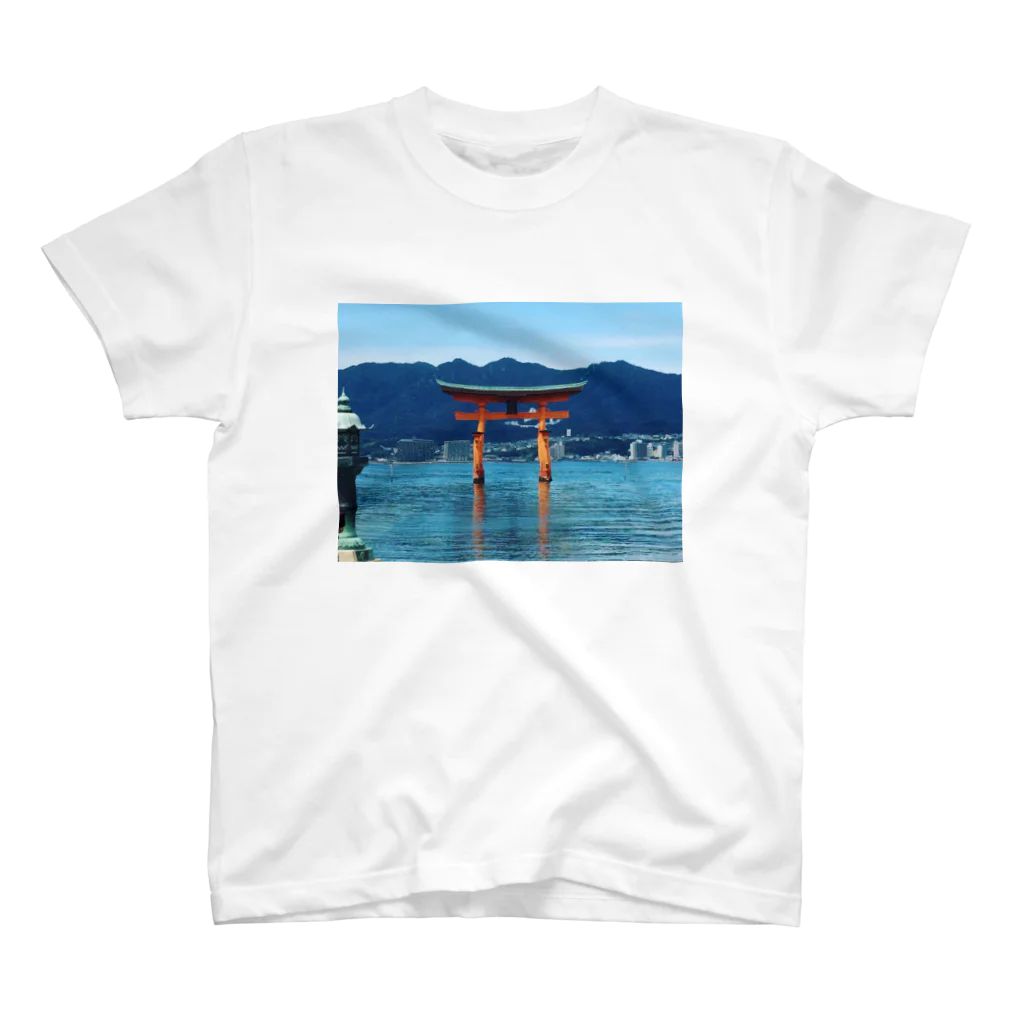 ave_varca5016の厳島神社 スタンダードTシャツ