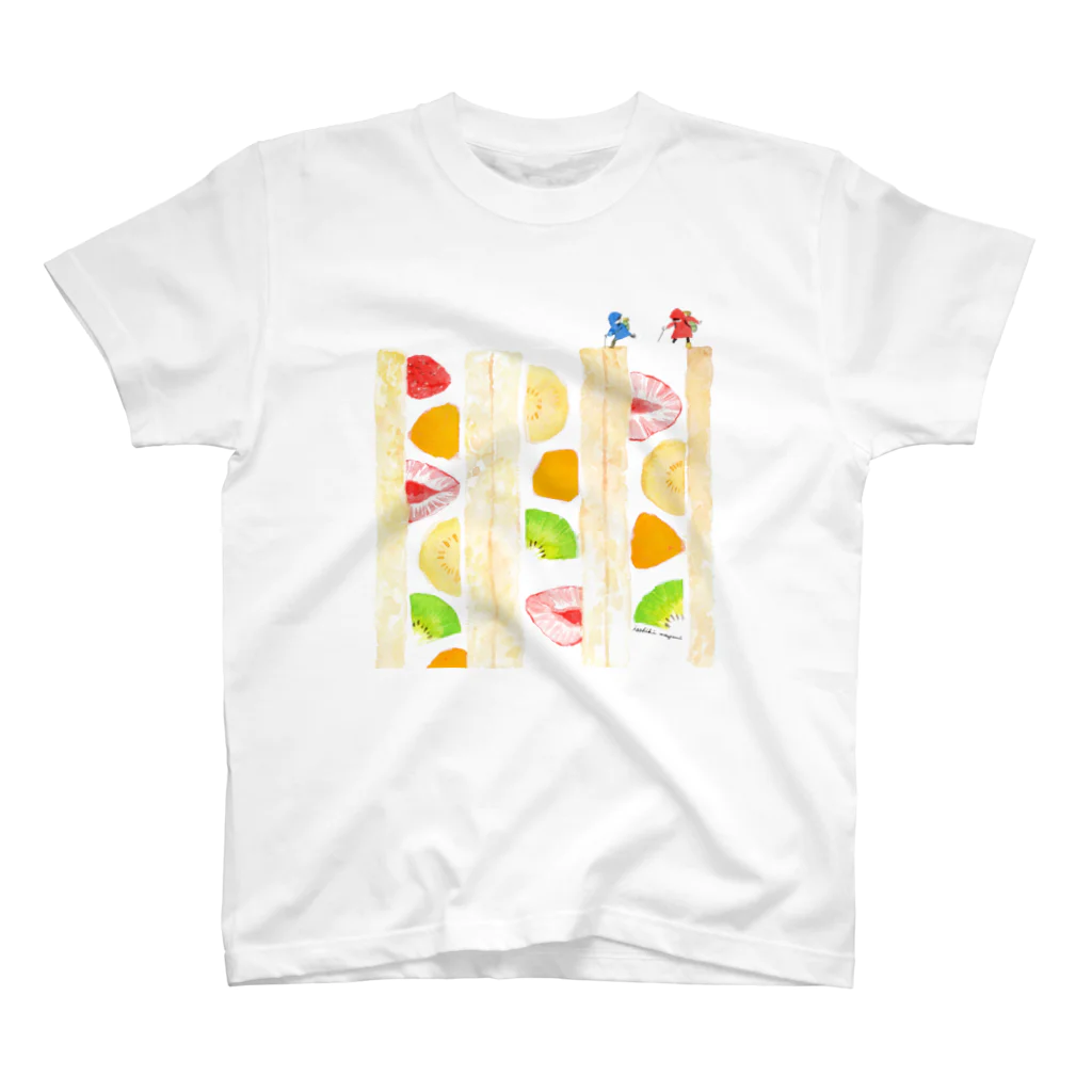 isshiki mayumiのフルーツサンド登山Tシャツ スタンダードTシャツ