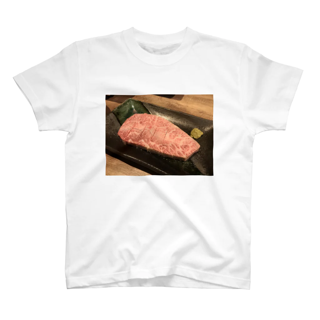 基本的に食べ物の店の焼肉(生肉)霜降り Regular Fit T-Shirt