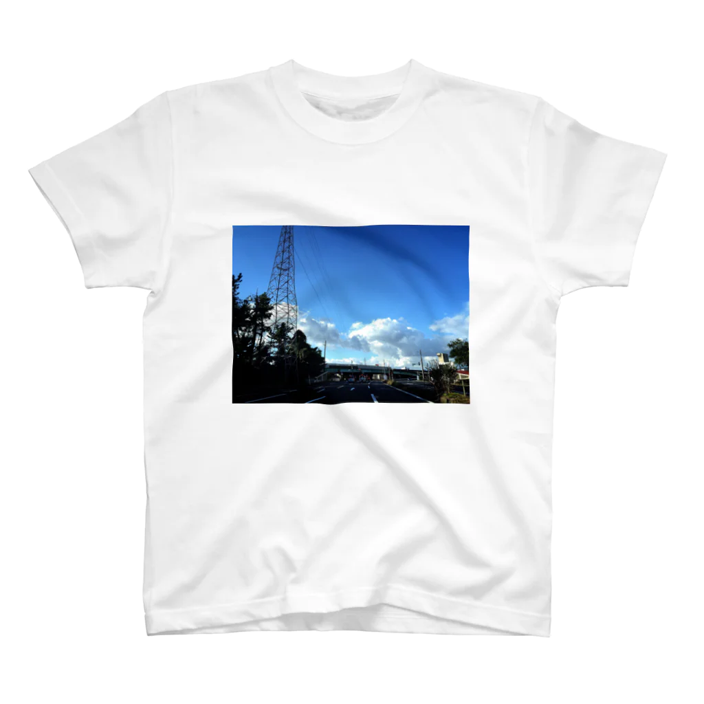 よみちの青空 Regular Fit T-Shirt