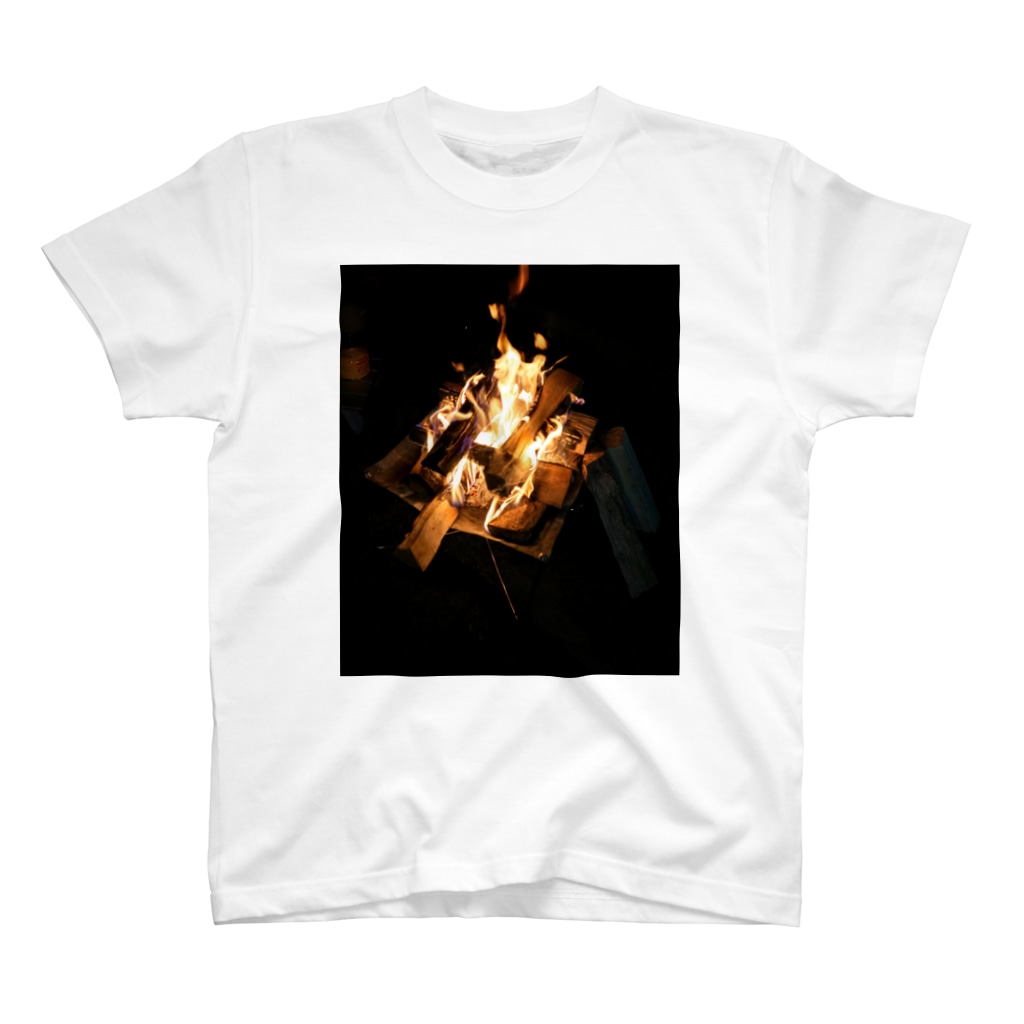 yosiのtakibi 焚き火 Regular Fit T-Shirt