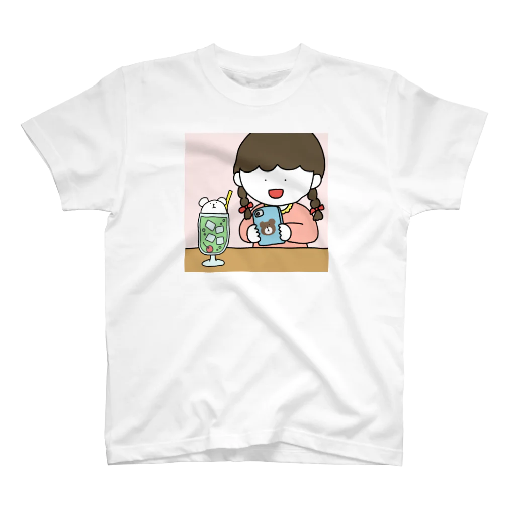 さかもとこのみのグッズやさんのクリームソーダと女の子 スタンダードTシャツ