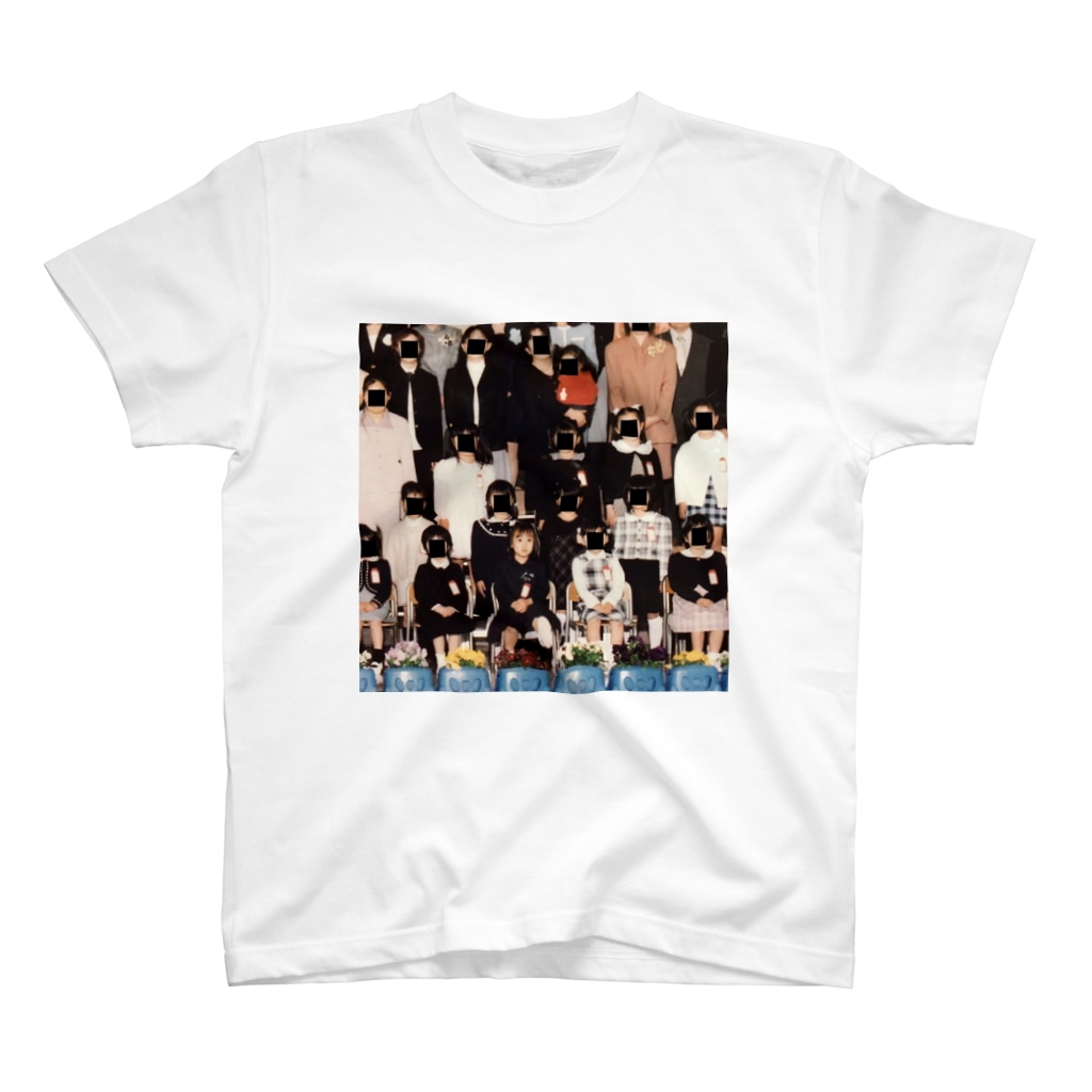 「チユのおみせ」 サブカルチャーとアンダーグラウンドの「集合写真反逆者」Tシャツ Regular Fit T-Shirt