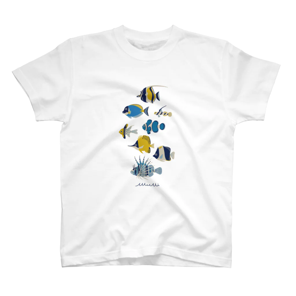 Astrio SUZURI店のお魚いろいろ 縦2 スタンダードTシャツ