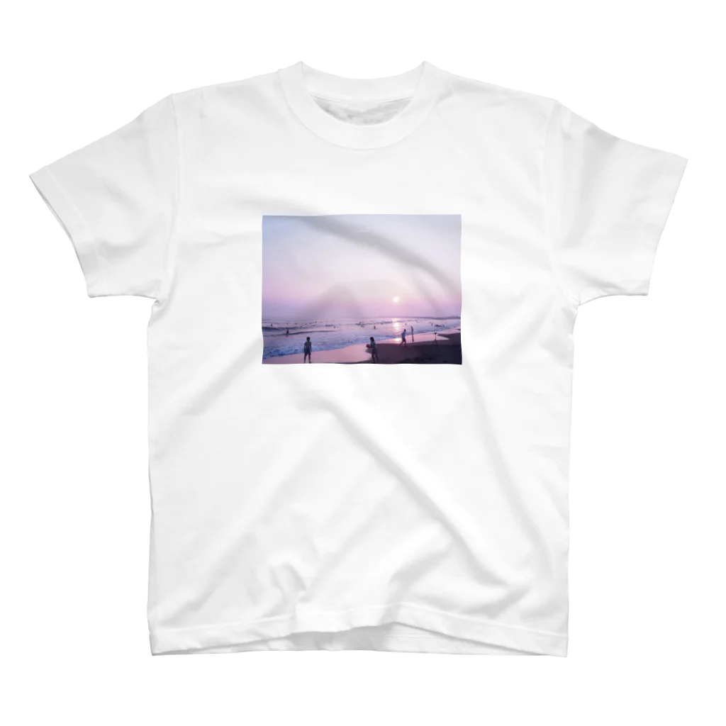 ciel08145の夕暮れの海岸 Regular Fit T-Shirt