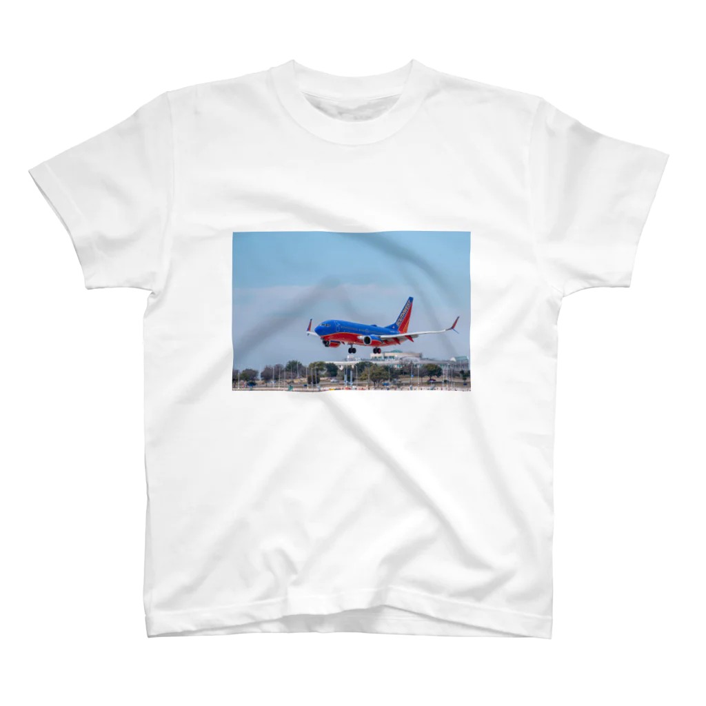 Southwest Airlines ReservationsのAmerican Airlines Reservations Regular Fit T-Shirt