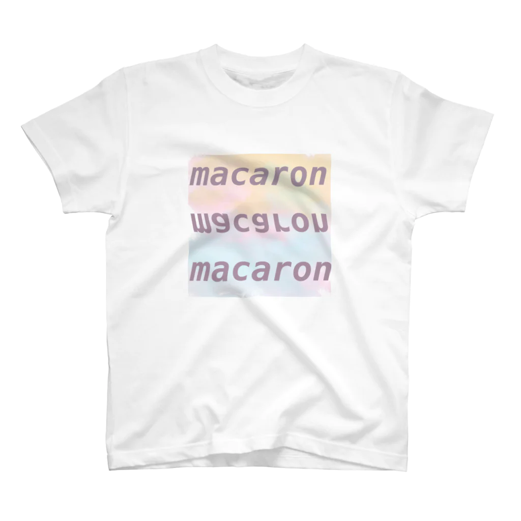 macaronマカロン🍯の淡め macaron Regular Fit T-Shirt