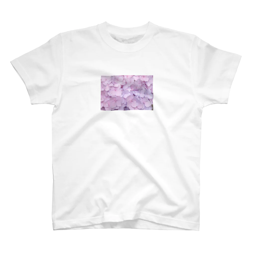 to elope.の紫陽花 Regular Fit T-Shirt