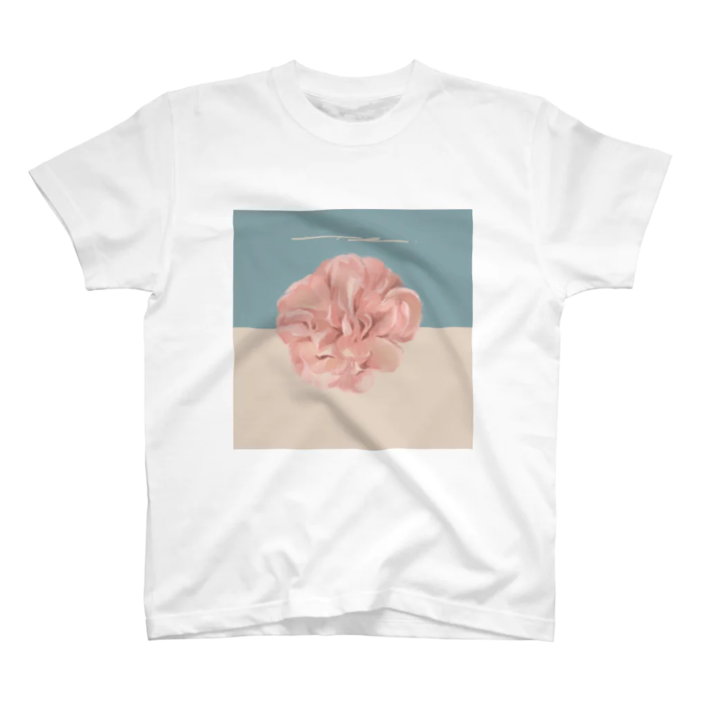 湊しおりのFlower Regular Fit T-Shirt