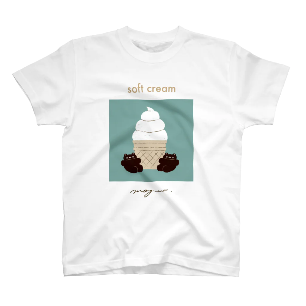 moguuuu.のsoft cream tabeyo Regular Fit T-Shirt