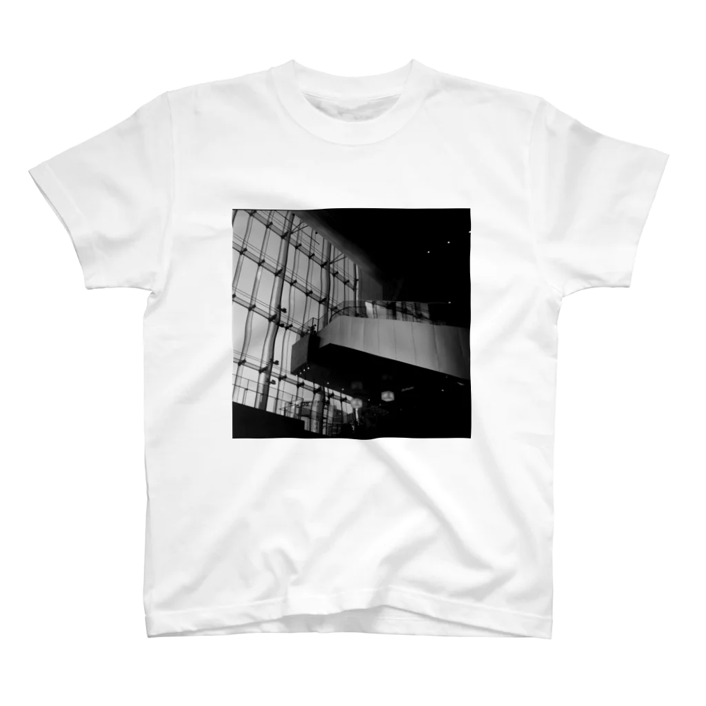 あめちゃん 美容師｜髪を切って写真を撮る人のRolleicordⅢ Tシャツ スタンダードTシャツ