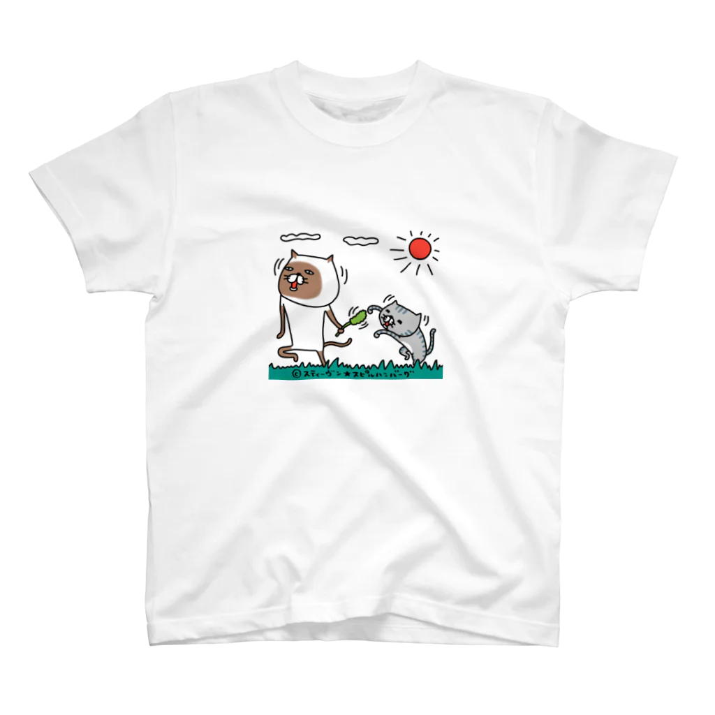 スティーヴン★スピルハンバーグの部屋のシャムネーコ、猫と遊ぶ Regular Fit T-Shirt