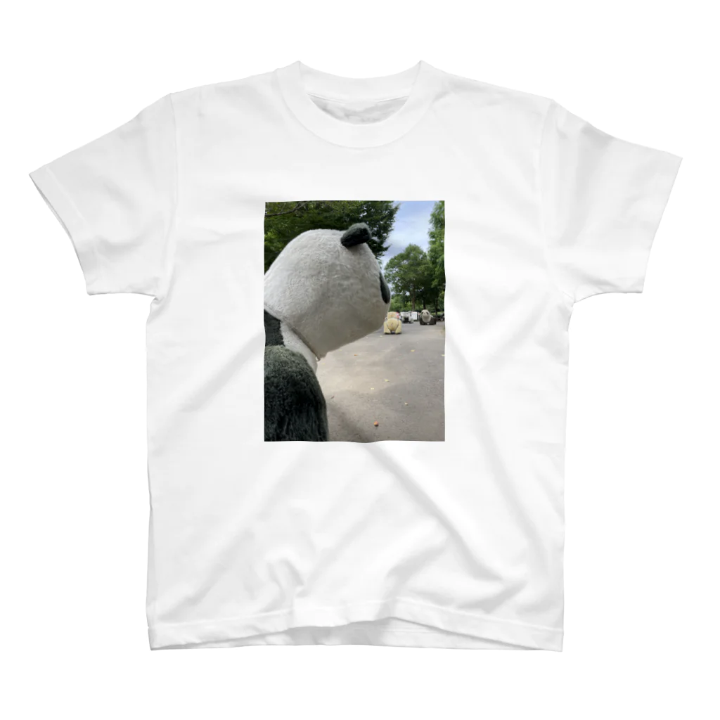 Nyanpyouのデパートのパンダ Regular Fit T-Shirt