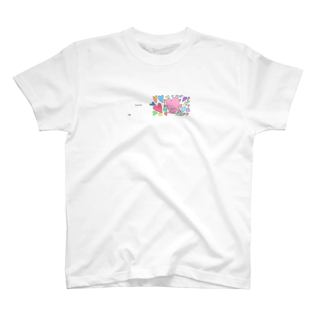 Hiko ONLINE STOREのHeartful Hiko Regular Fit T-Shirt