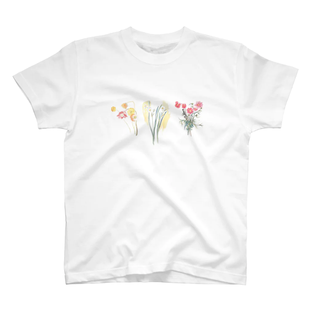 お嬢の部屋のおばあちゃんの落描き Regular Fit T-Shirt