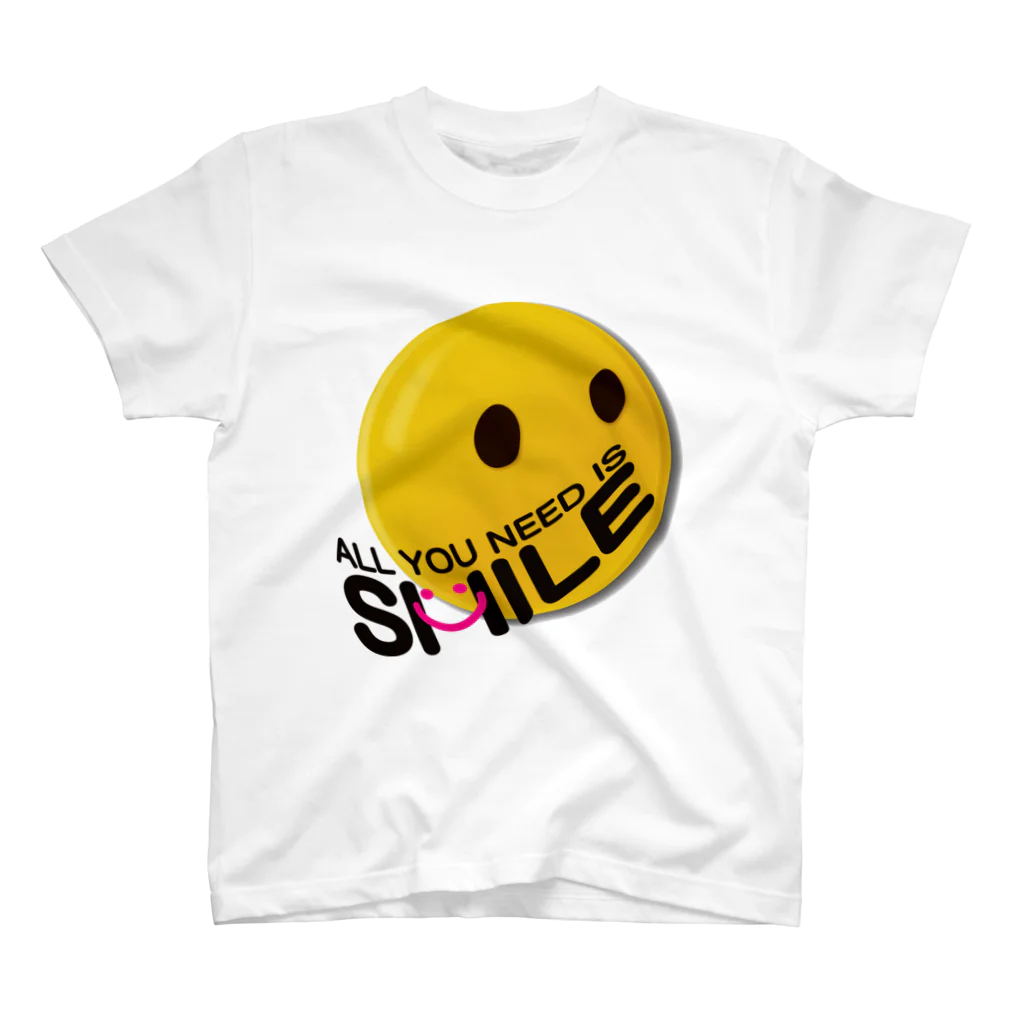 AURA_HYSTERICAのALL YOU NEED IS SMILE. Regular Fit T-Shirt