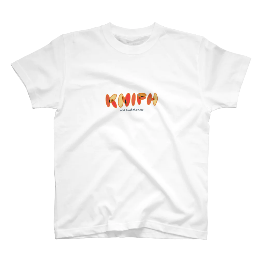 二歩のKnifh Regular Fit T-Shirt