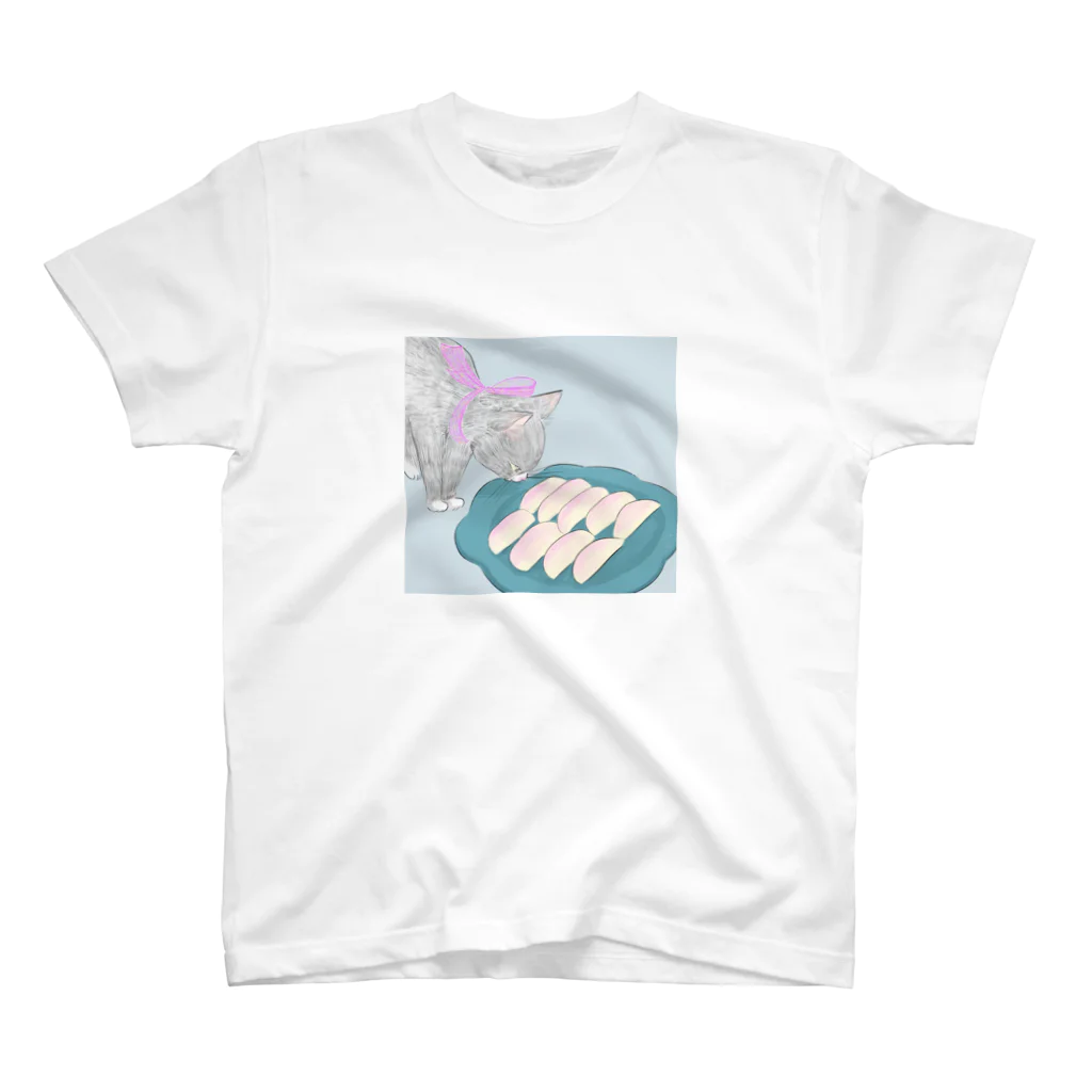 みやうちまいの桃つまみぐいにゃんこ Regular Fit T-Shirt