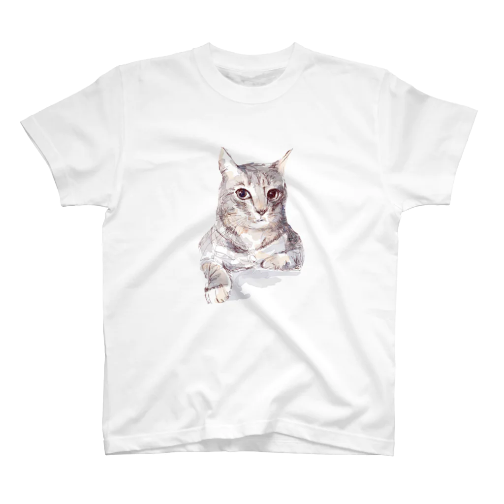 百合の筆のそんなにみつめないで！ドキドキしちゃうから♪かわいい猫のイラスト Regular Fit T-Shirt