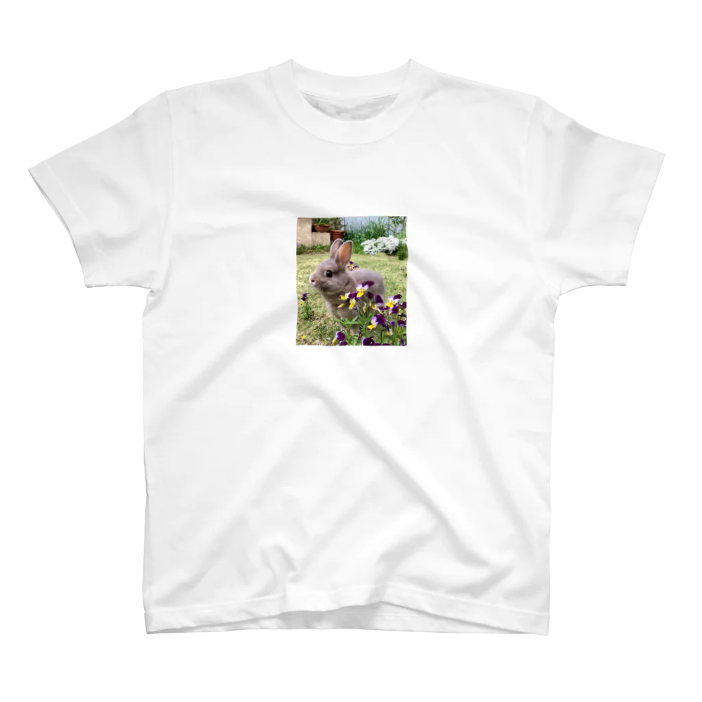 ななうさ's shopの花とうさぎさん スタンダードTシャツ