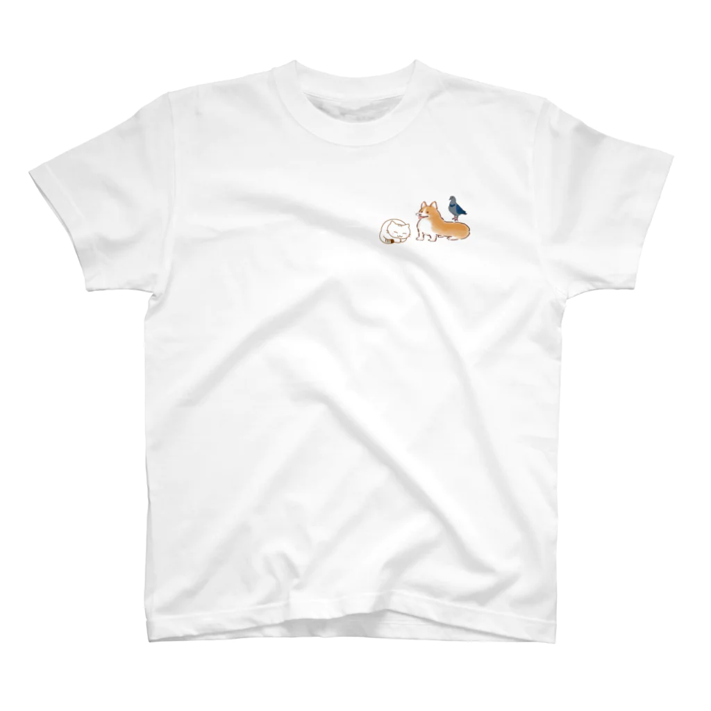 CHIKUSHOの幸せな動物Tシャツ Regular Fit T-Shirt