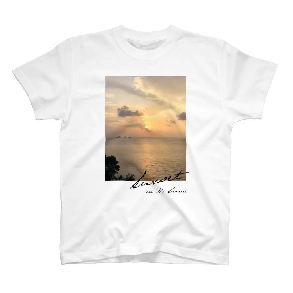 Katie（カチエ）のSunset in Ko Samui スタンダードTシャツ