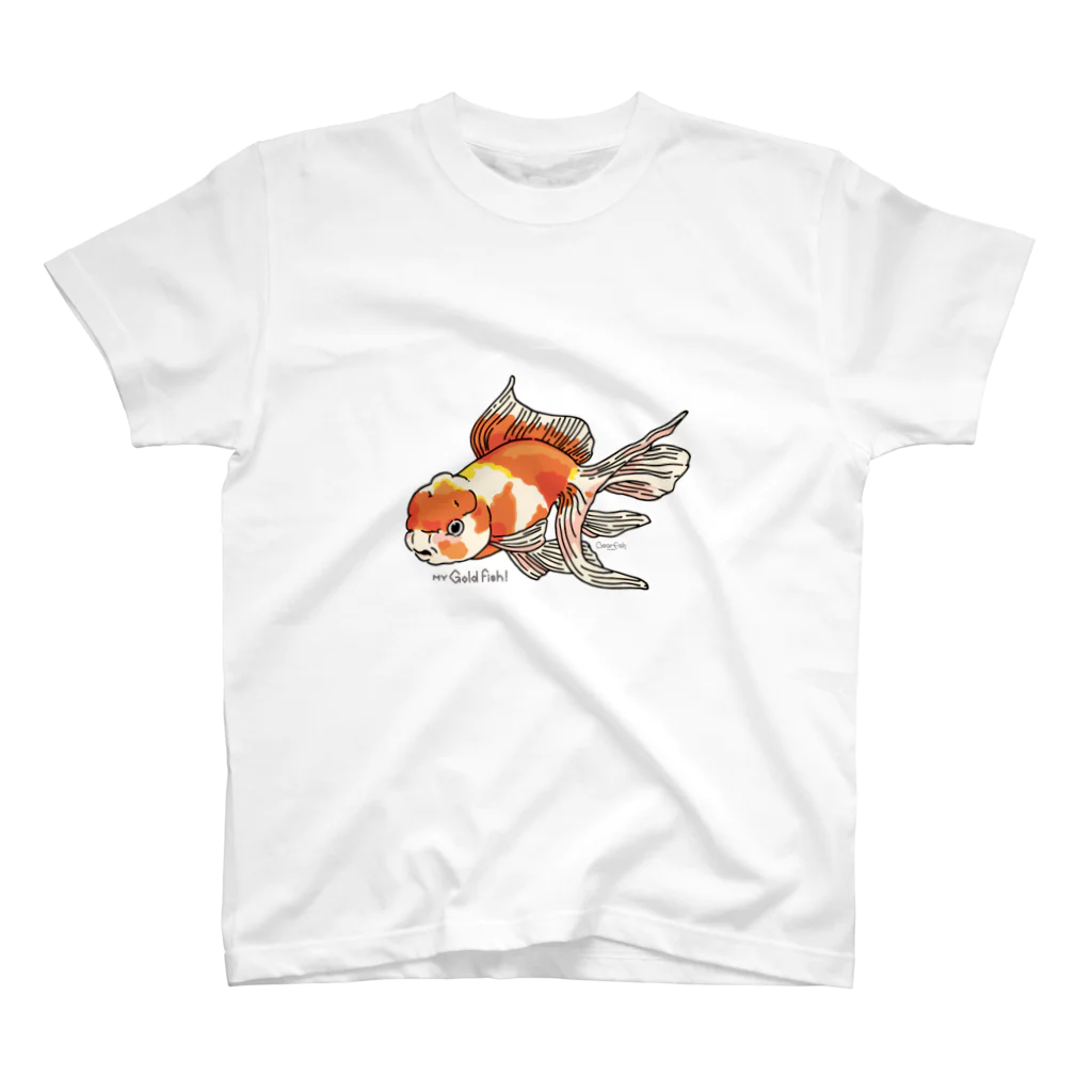 Bear Fish Companyのgold fish 金魚 桜東錦 アメリカン君 Regular Fit T-Shirt