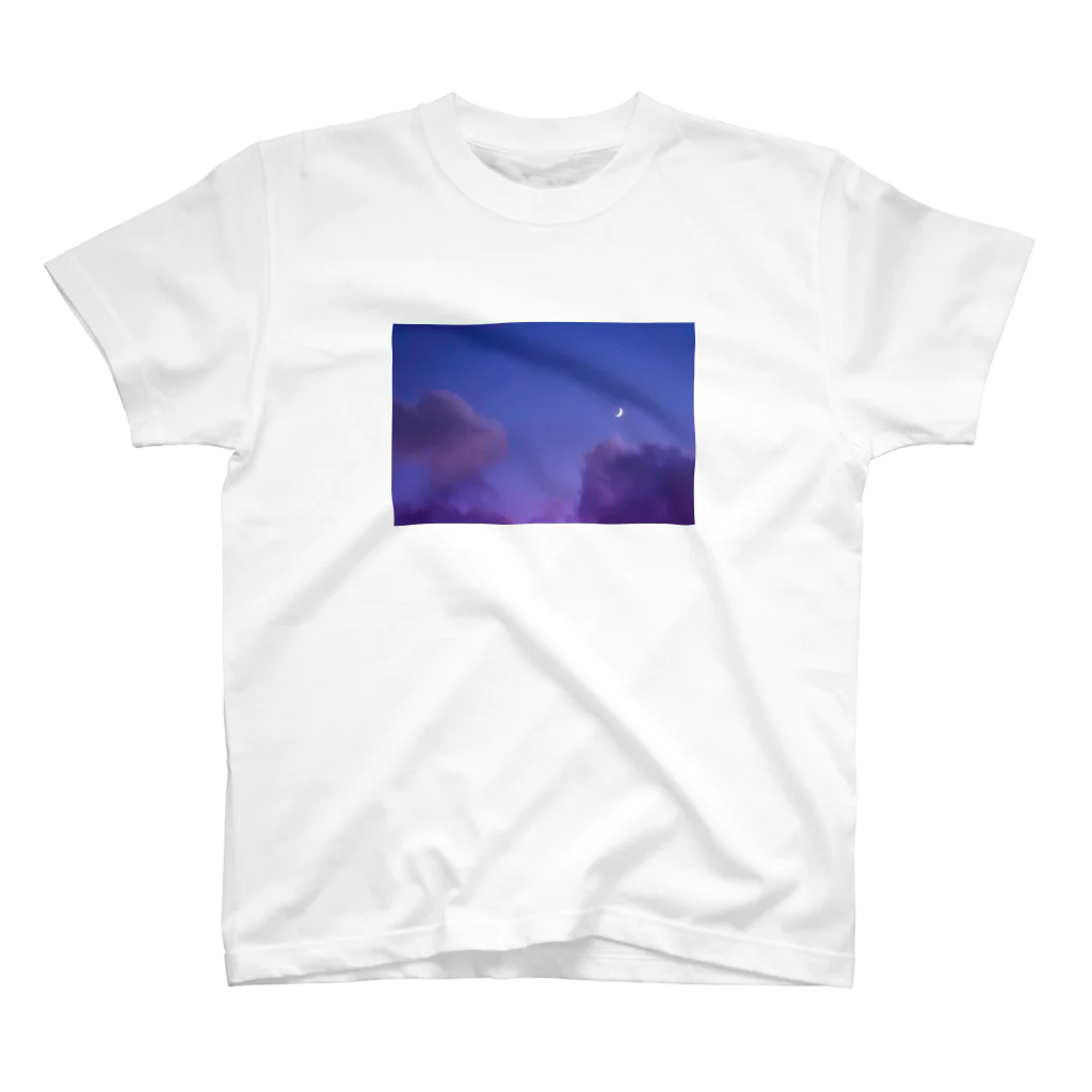 BLUE HOURの宵の空 スタンダードTシャツ