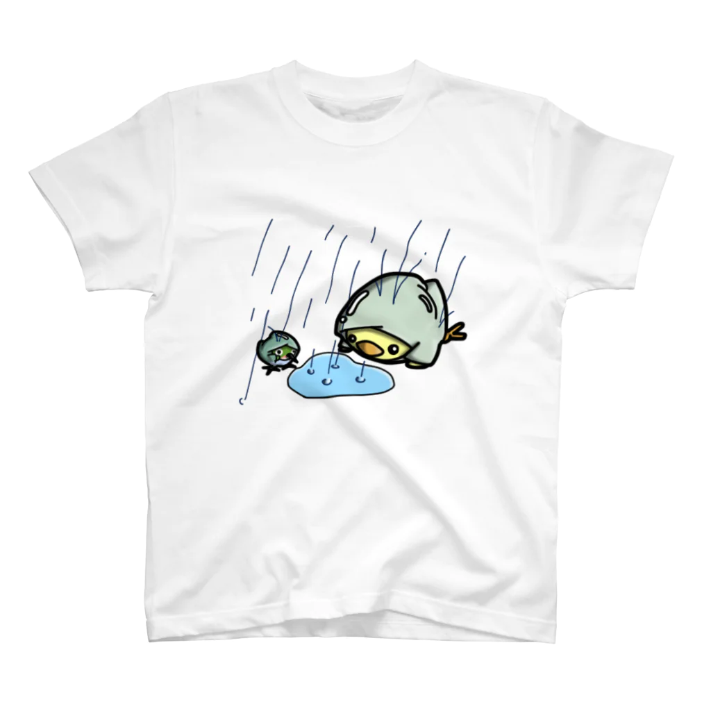 ひよこ男爵とまだむにゃんのひよこ男爵　雨ざーざー スタンダードTシャツ