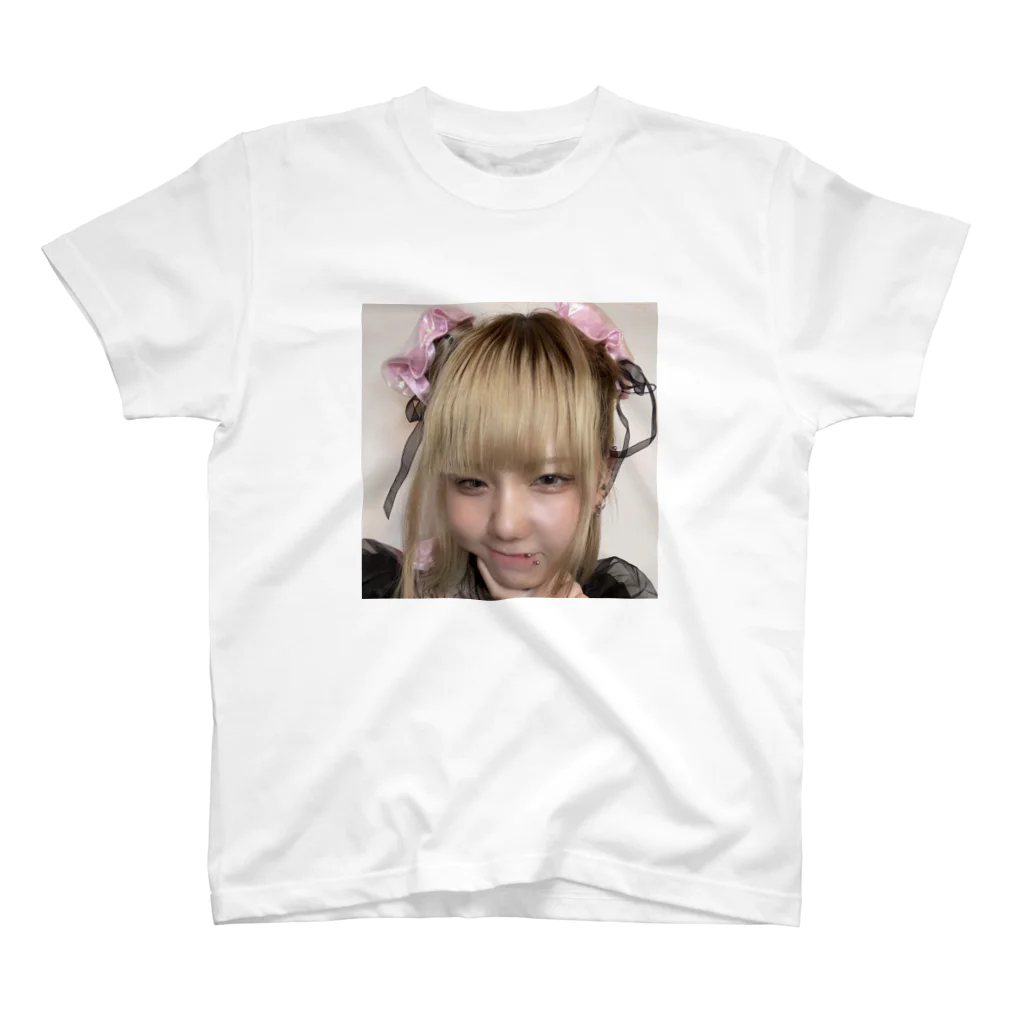 Fie7のふぃなさん缶バッジ スタンダードTシャツ