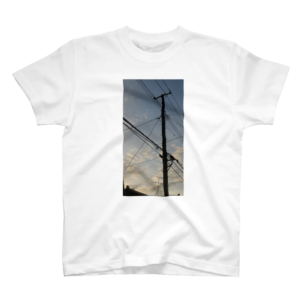 ありすの電柱 街の空 Regular Fit T-Shirt