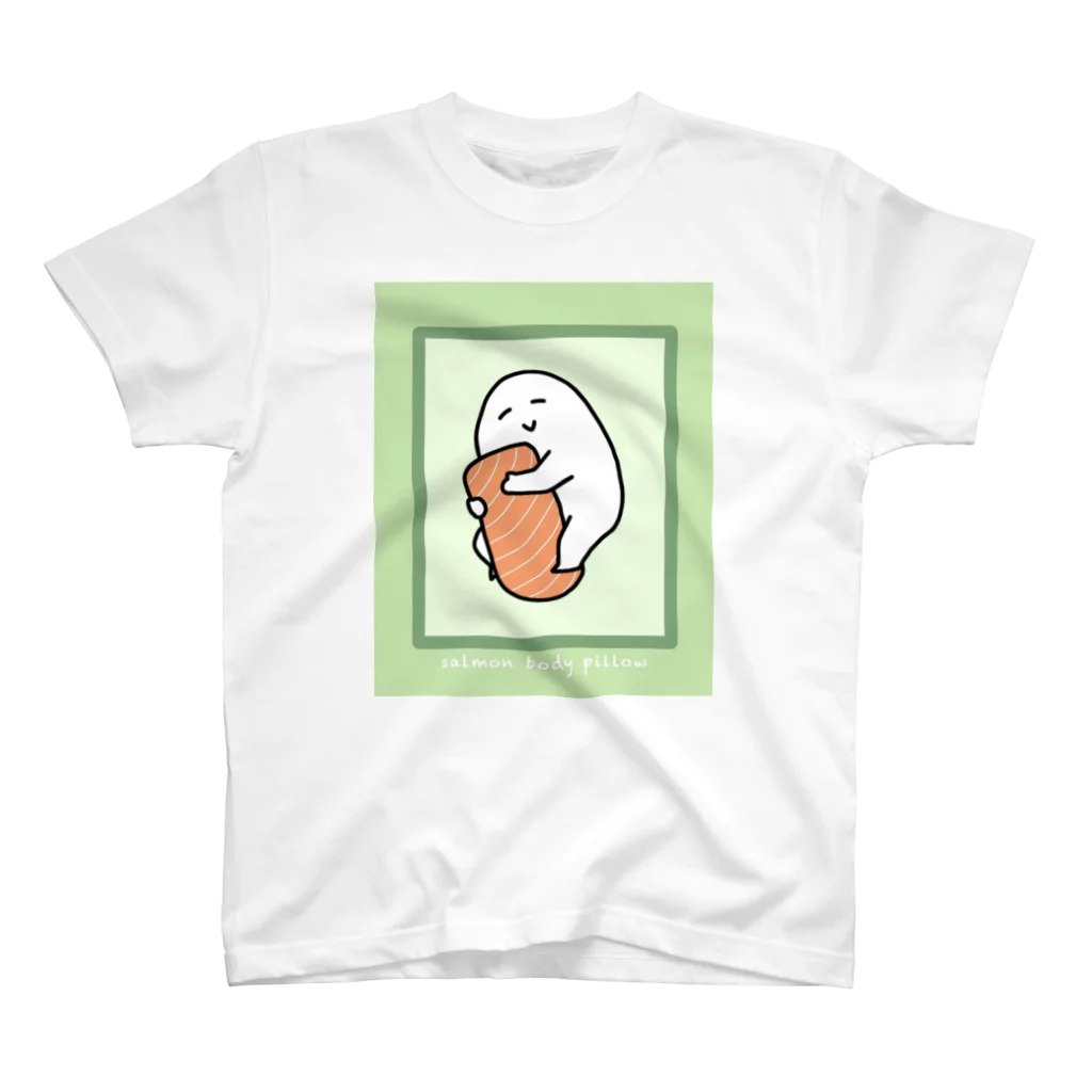 描き鮭のサーモン抱き枕でお昼寝 Regular Fit T-Shirt