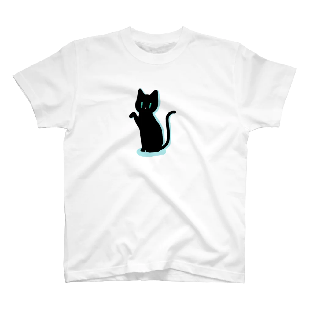 放課後クラブのくろねこ Regular Fit T-Shirt