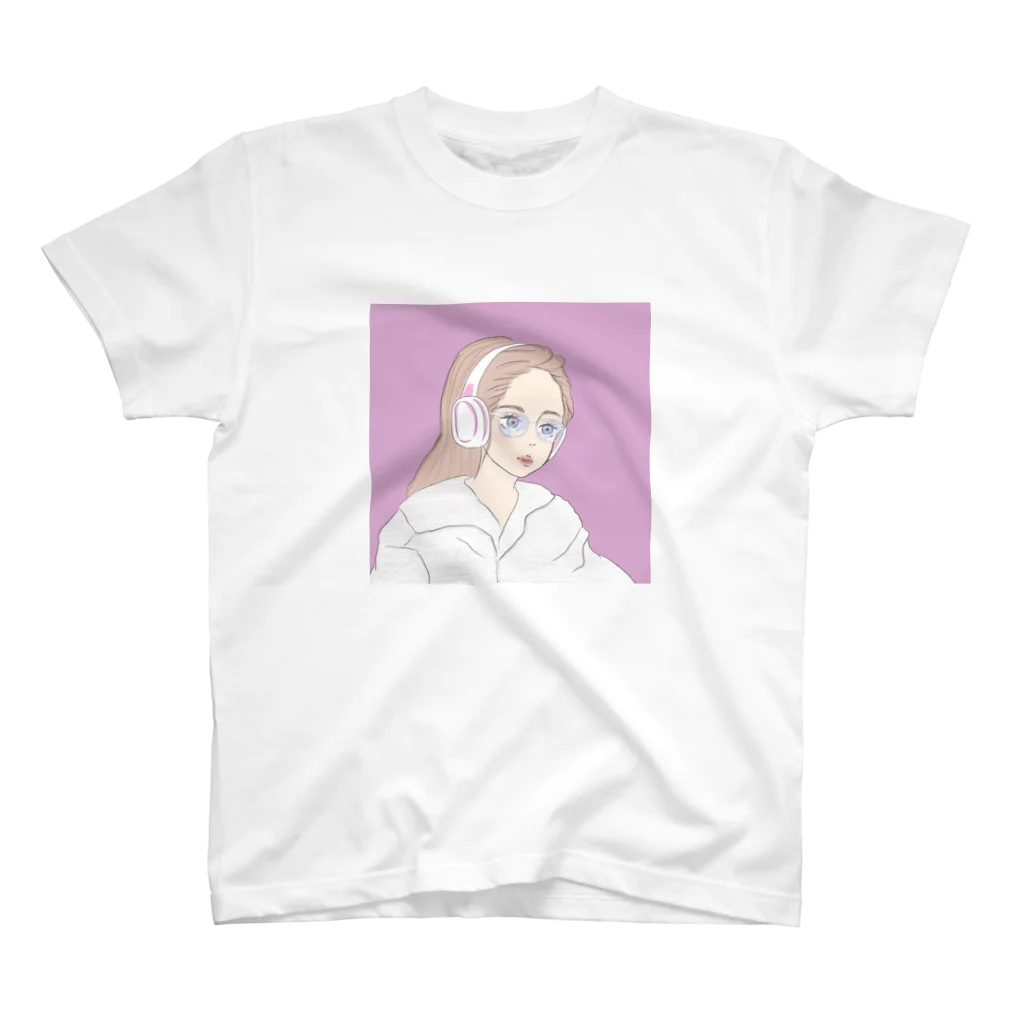 𝙻𝚞𝚗𝚊の韓国女の子 Regular Fit T-Shirt