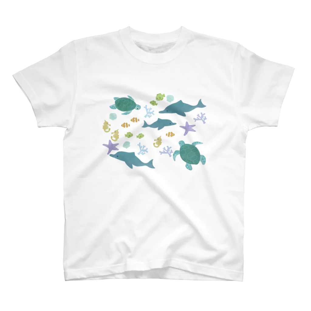 SOMALY【SUZURI店】の海の生き物 スタンダードTシャツ