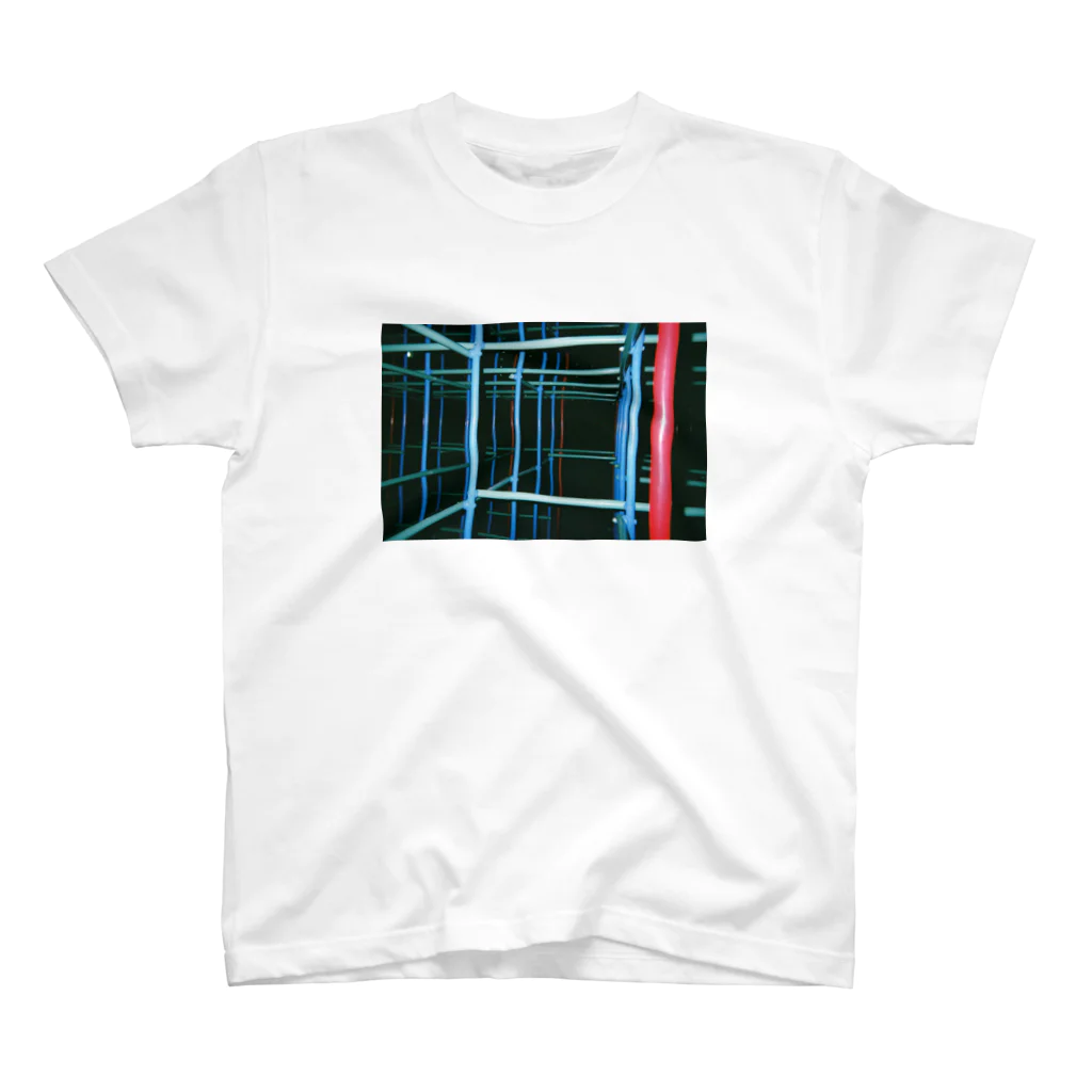 てくてく写真館のジャングルジム Regular Fit T-Shirt