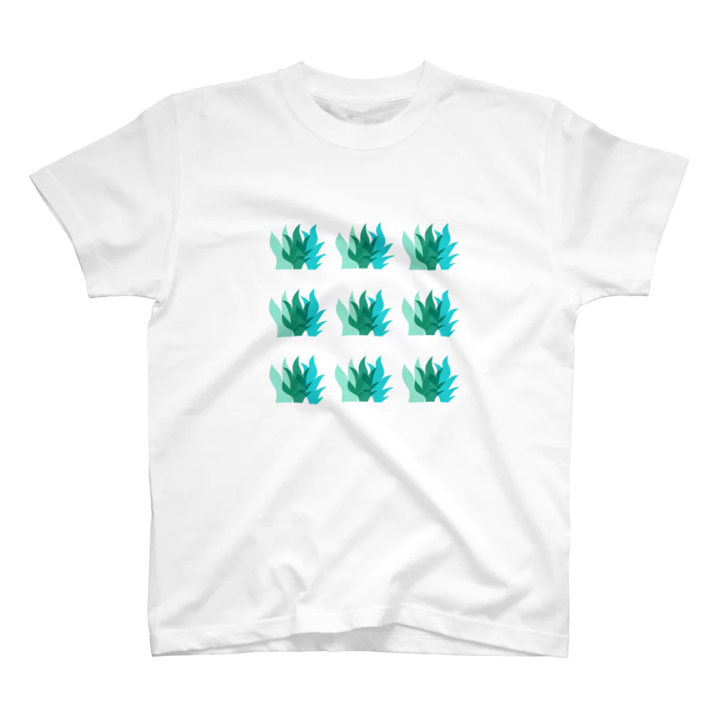 まつゆきのしまの植物かも Regular Fit T-Shirt