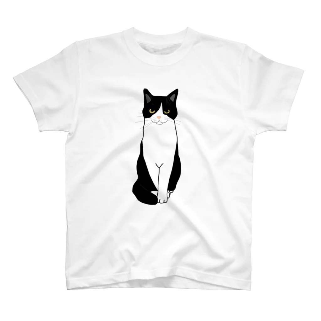 小鳥と映画館のお利口さんのハチワレちゃん Regular Fit T-Shirt