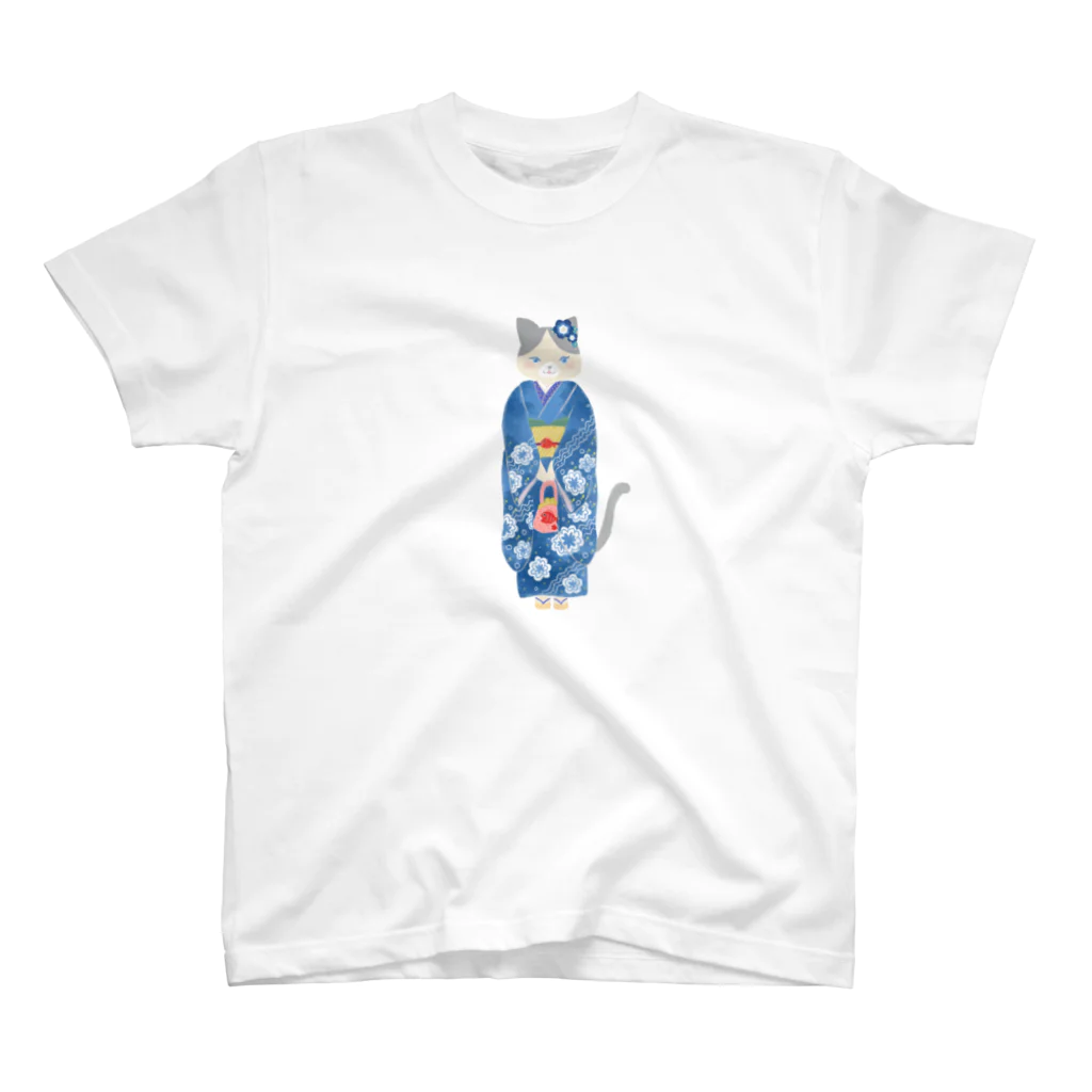 マエダレナ / イラストレーターの晴れ着ねこ【おめかし動物シリーズ】 スタンダードTシャツ