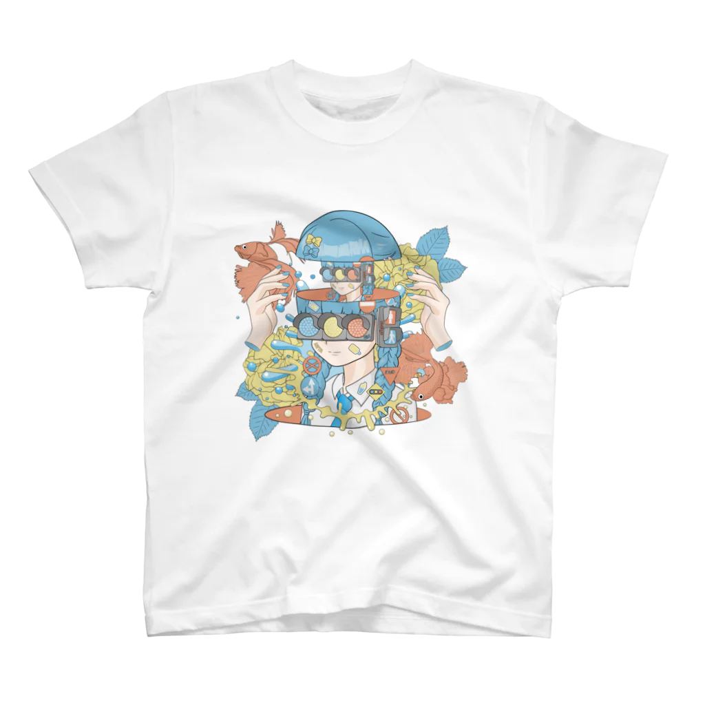 カズシフジイのKAWAII girl collage Regular Fit T-Shirt